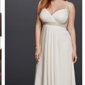 Plus size wedding dress